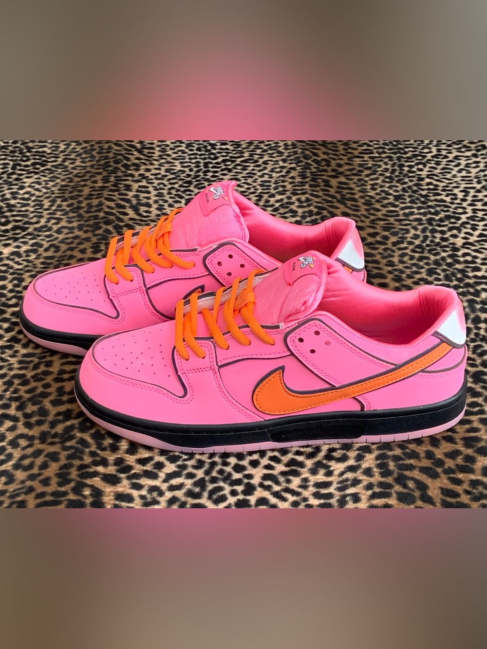 Nike - Picture 2 of 8